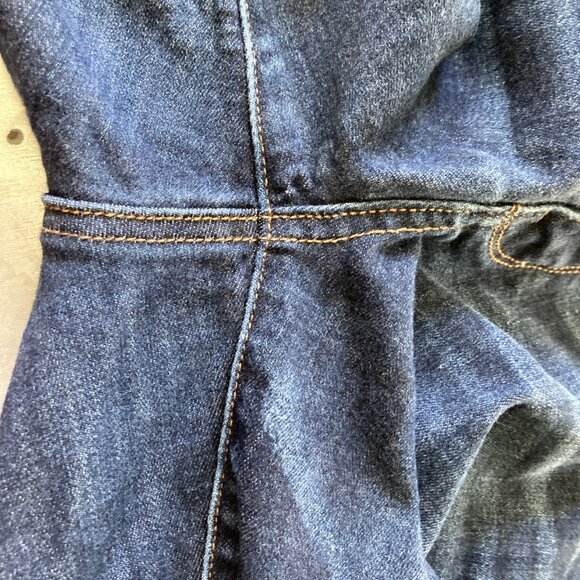 104 American Eagle Super Super Stretch Jeggins Size 12 Short Hi-Rise EUC - Picture 13 of 14